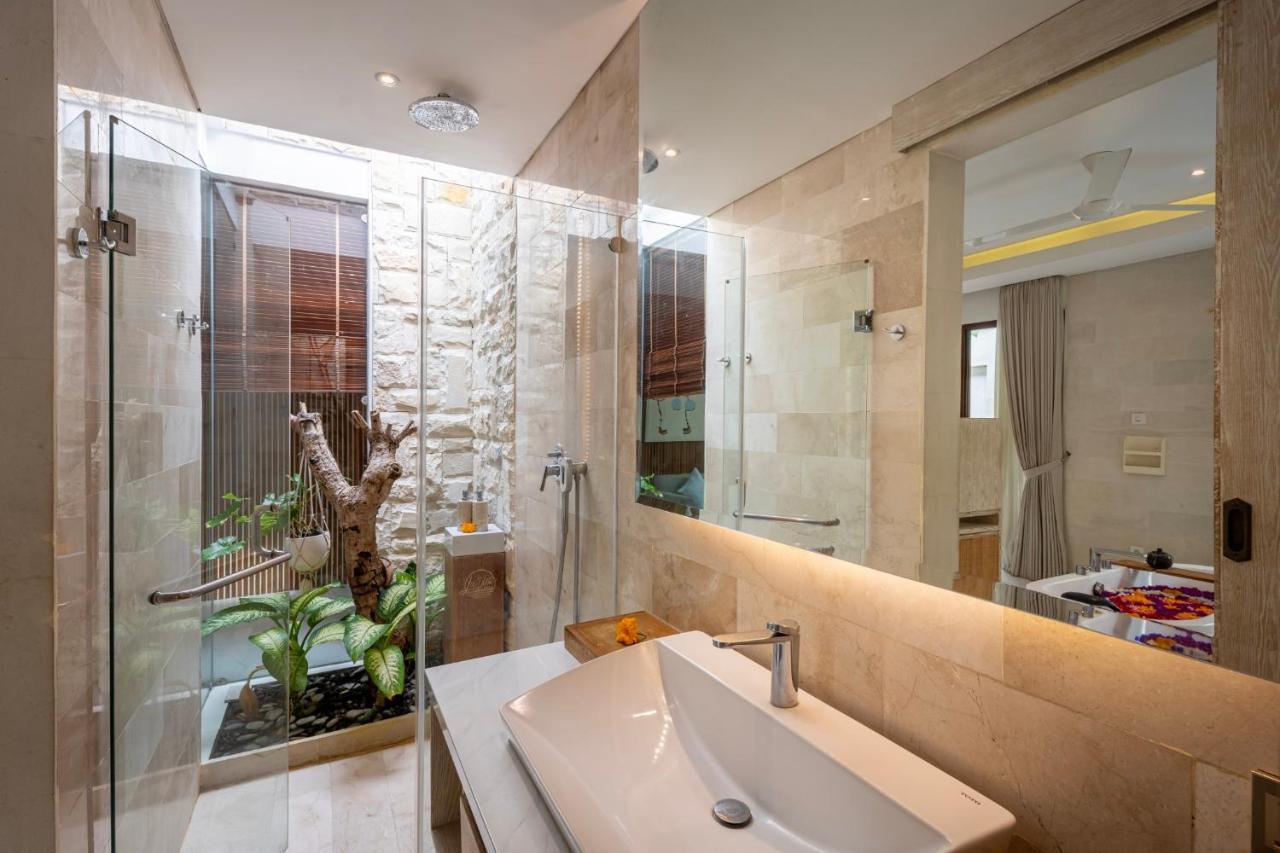 La Vie Villa Seminyak By Ini Vie Hospitality Legian Buitenkant foto