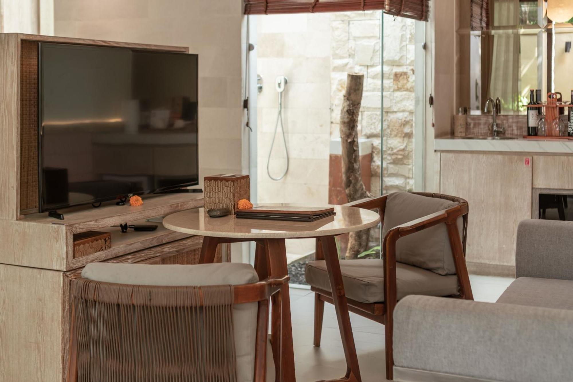 La Vie Villa Seminyak By Ini Vie Hospitality Legian Buitenkant foto